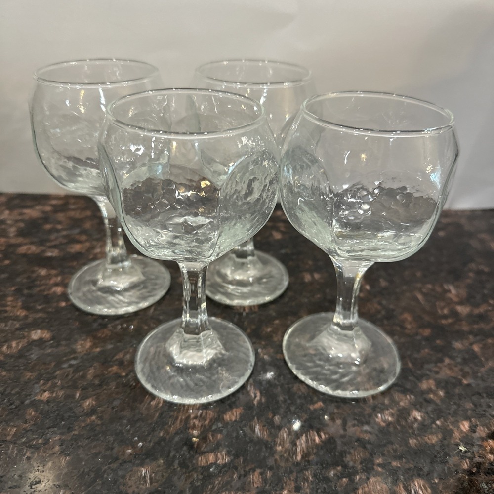 SET OF 4 LIBBEY CHIVALRY CLEAR GLASS COUPE WINE COCKTAIL GLASSES 5 1/2"